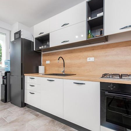 Apartment 12 O'Clock Ζαντάρ Εξωτερικό φωτογραφία