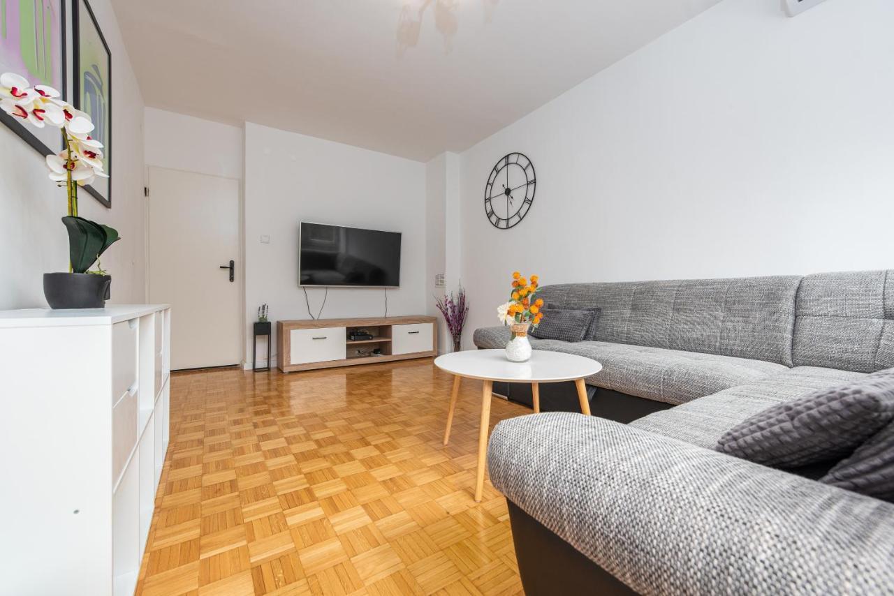 Apartment 12 O'Clock Ζαντάρ Εξωτερικό φωτογραφία